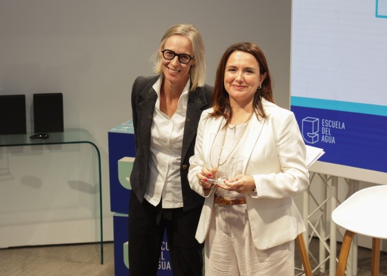 Más de 53.000 escolares de la Comunitat participan en el programa de concienciación Aqualogía 