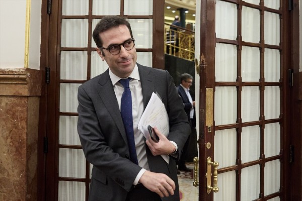 Cuerpo confirma sobre la bocina que disputará la presidencia del Eurogrupo a Donohoe