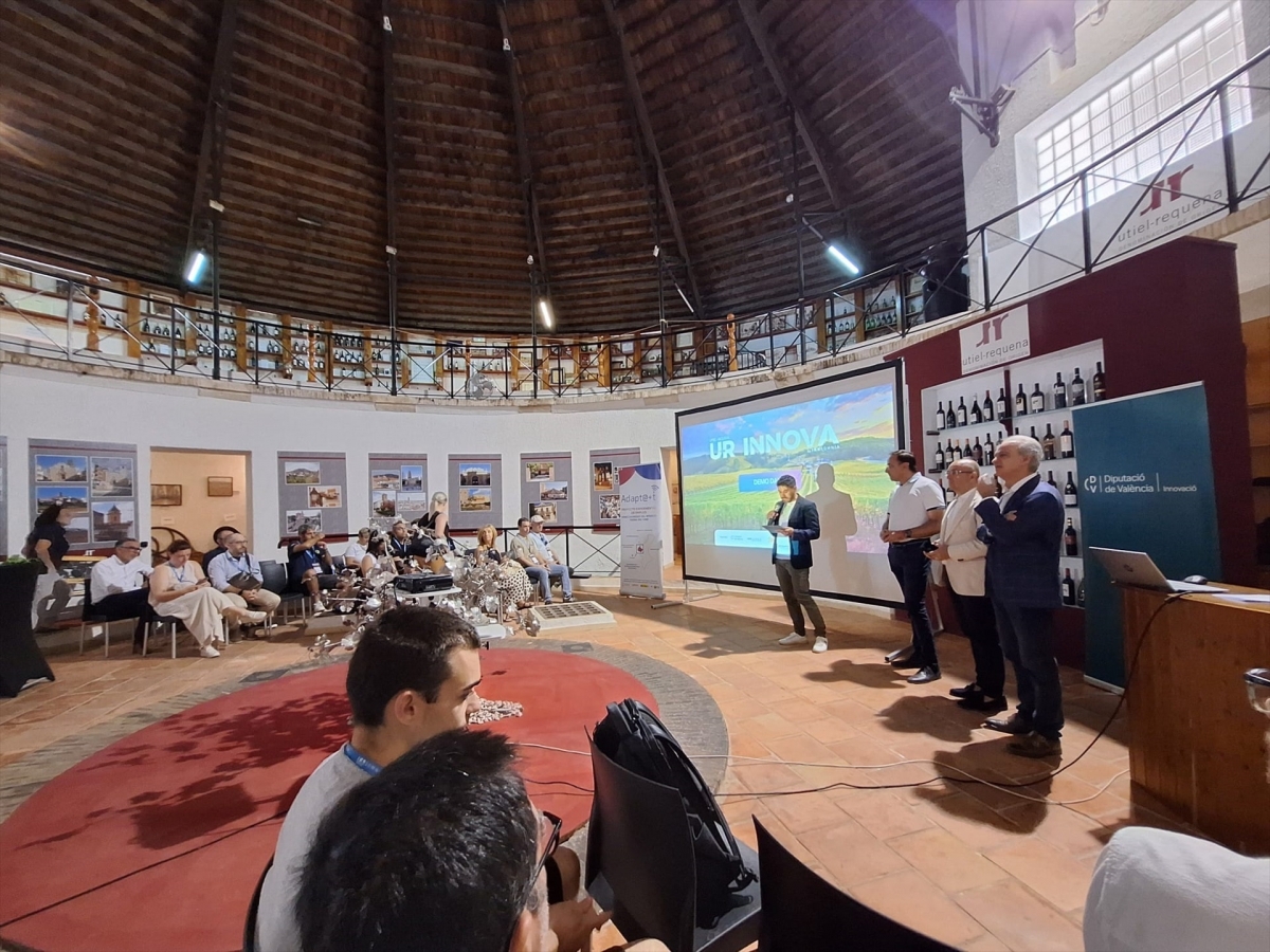 Un programa piloto implanta innovación tecnológica en La Plana de Utiel-Requena para 