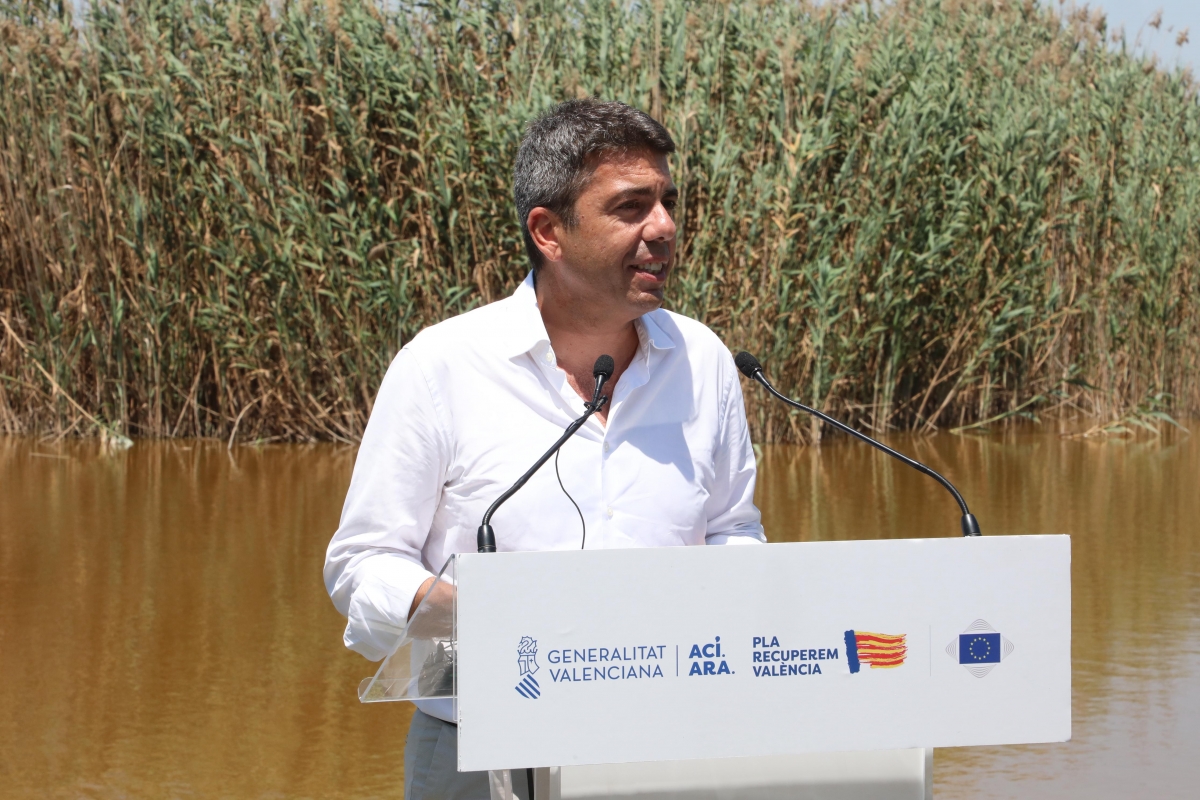 Mazón apela al rigor técnico sobre el predominio castellanohablante pedido por PP y Vox en Alicante