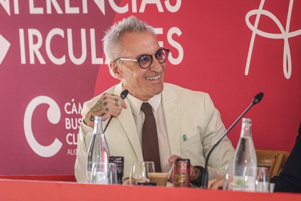 Jesús Navarro y Luis Castillo salen en defensa de Carlos Baño: 