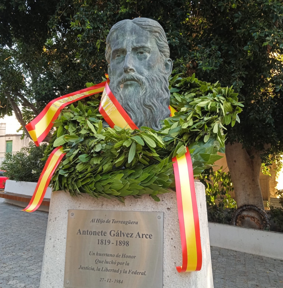 Monumento a Antonete Gálvez