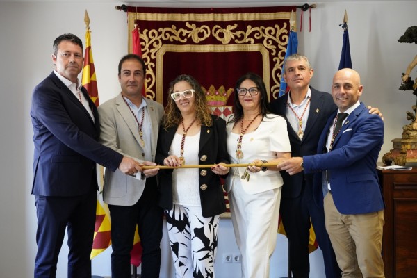 Anna Carratalà (PP) asume la alcaldía de La Vilavella y promete mejoras en infraestructuras y cultura