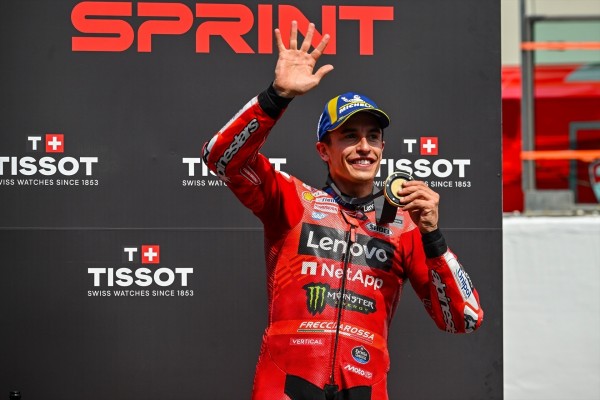 Marc Márquez vuelve a vencer en la carrera 'sprint'