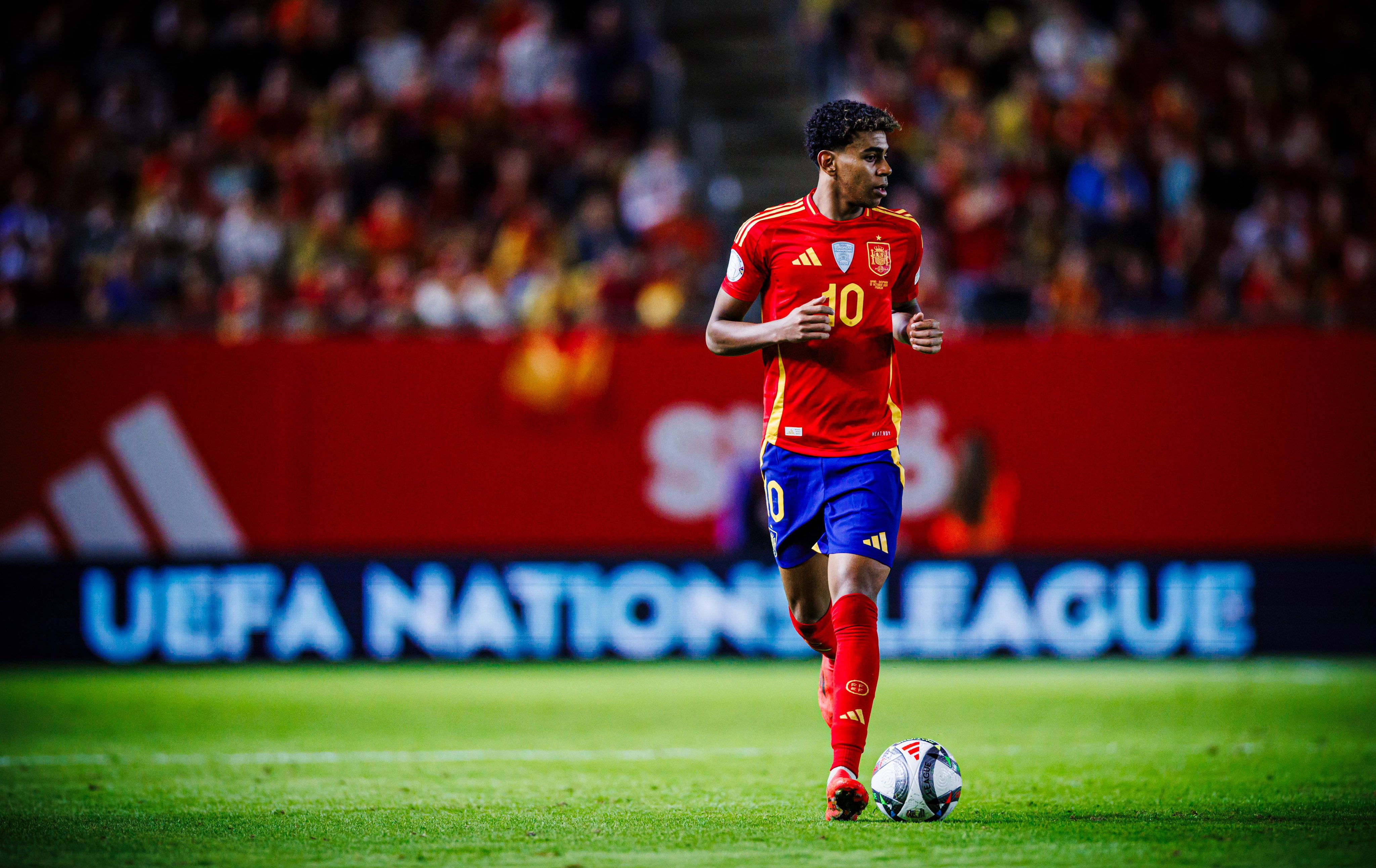 Lamine Yamal abandona la concentración de la selección