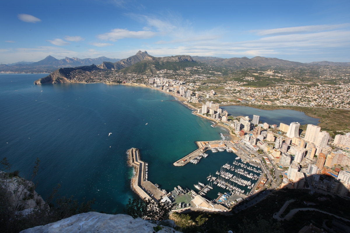 Calp compensará al comercio y hostelería por los perjuicios de la falta de estacionamiento regulado