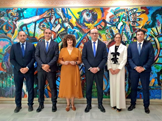 Eliminar las aulas modulares, apoyo a la FP y 320 millones para la concertada: Educación presenta sus Presupuestos en la Región