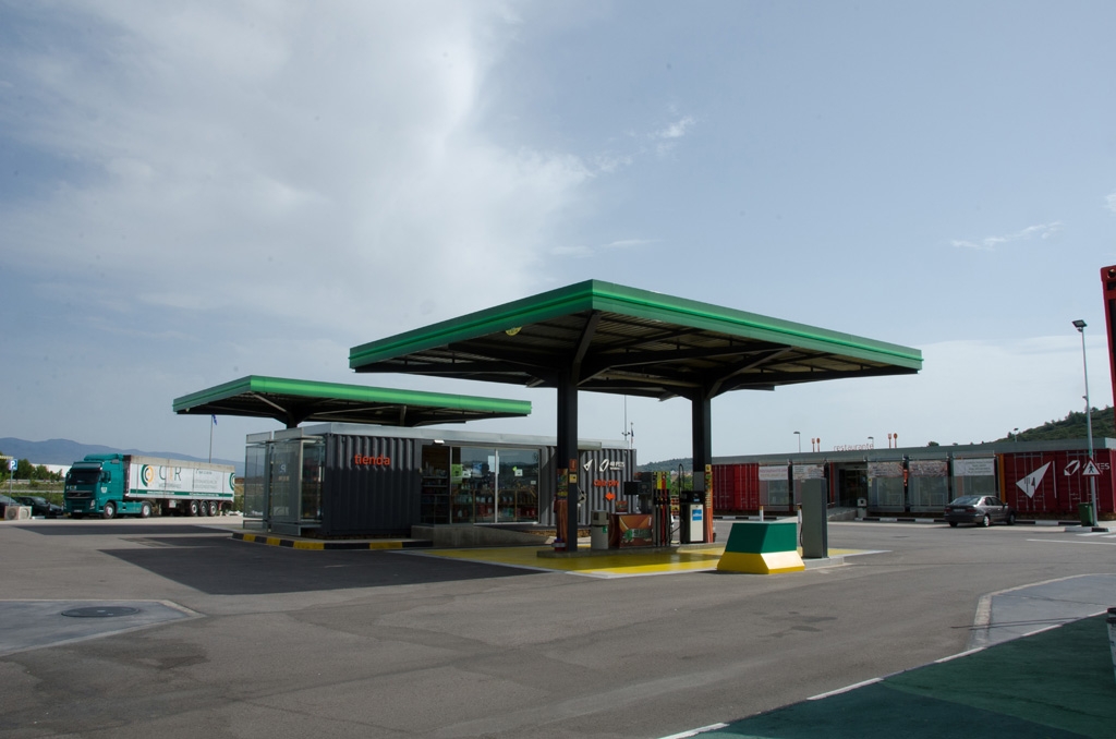 La empresa que gestiona una de las cafeterías del aeropuerto y el Área 40 Pies se expande en Castelló
