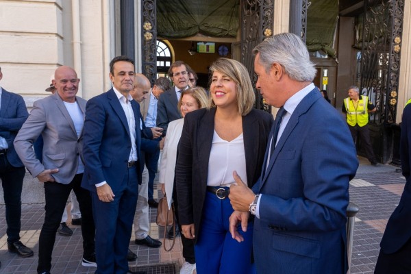 Arroyo quiere la certeza de que el Estado financiará la variante de mercancías del Puerto con Los Camachos