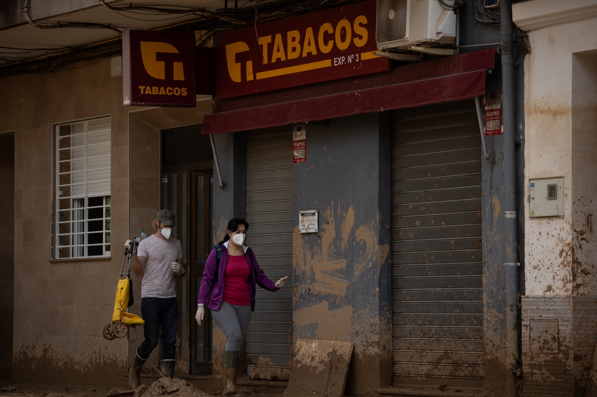 Un comercio arrasado por la Dana en Paiporta. - Foto: ALEJANDRO MARTÍNEZ VÉLEZ/EP Un comercio arrasado por la Dana en Paiporta.