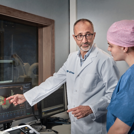 El Dr Joaquín Osca Asensi, cardiólogo responsable de la Unidad de Arritmias. - Foto: HOSPITAL VITHAS VALENCIA 9 DE OCTUBRE El Dr Joaquín Osca Asensi, cardiólogo responsable de la Unidad de Arritmias.