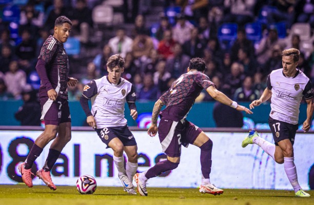 El Valencia empata contra la selección mexicana