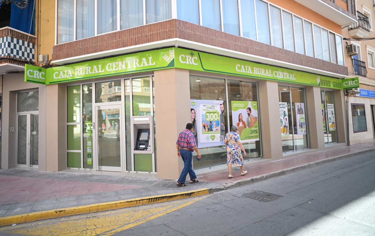 Caja Rural Central abre una nueva oficina en Sax y refuerza su apuesta por la expansión en la provincia