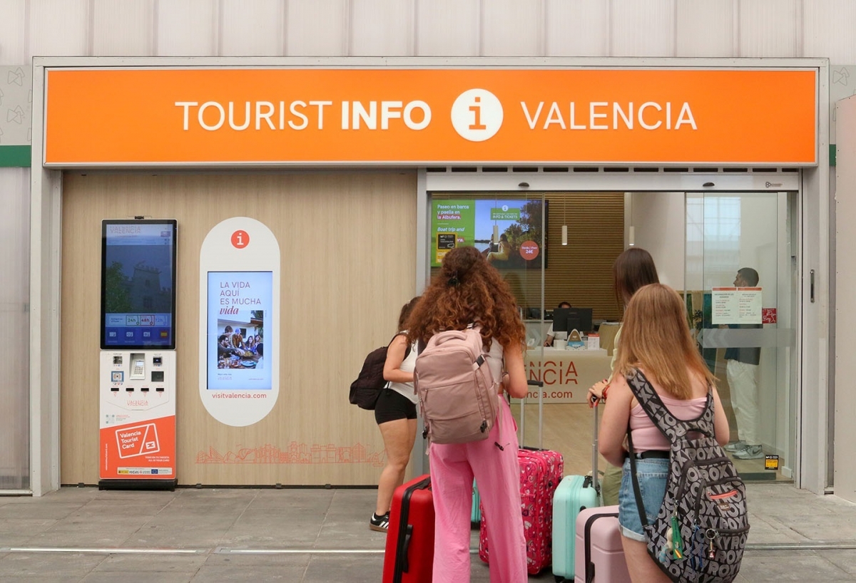 València reabre la oficina turística de Joaquín Sorolla con un diseño más accesible