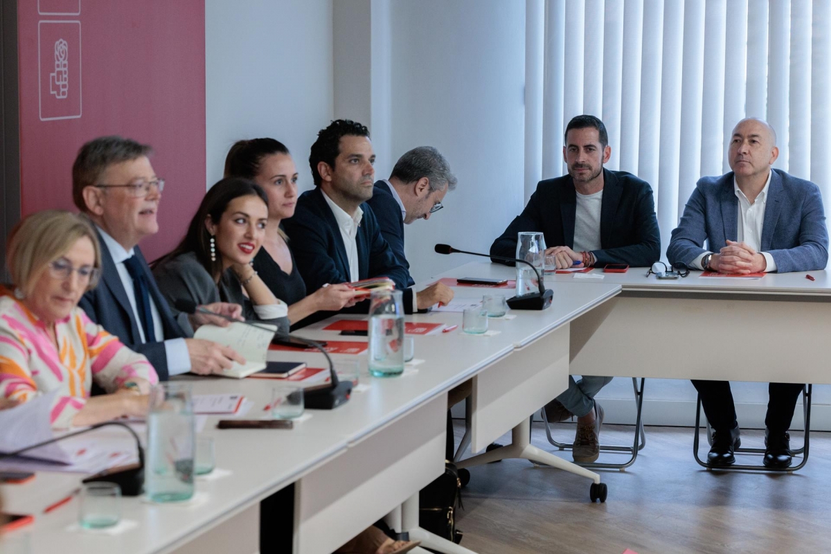 La ejecutiva de Puig que aprobaría las listas de 2023 con Bielsa y Soler al fondo.