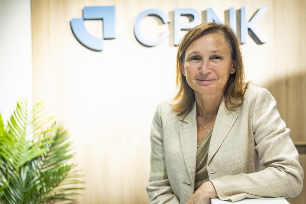 Esther Marín (CBNK): 