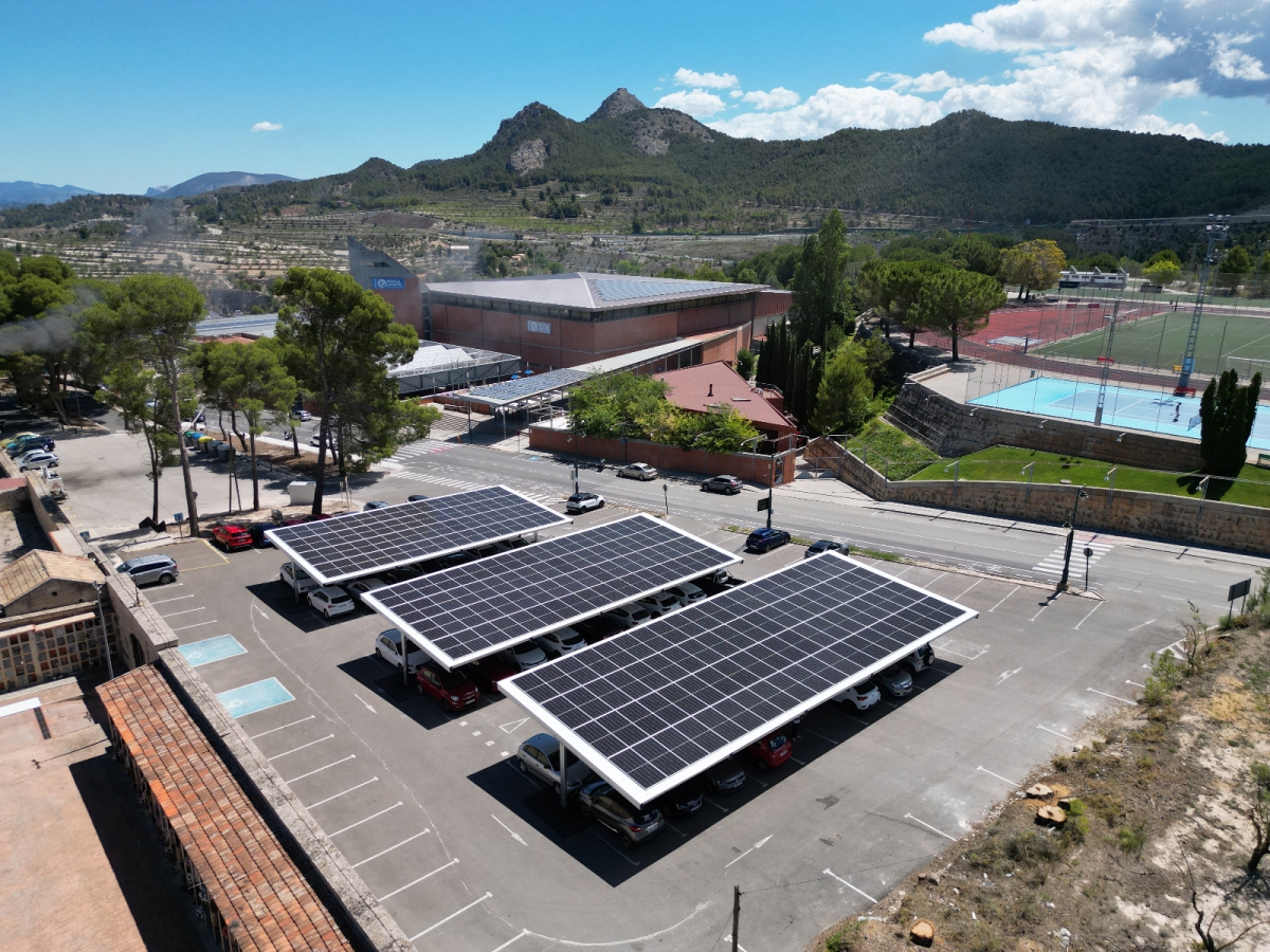 Alcoy ultima un plan para fomentar las renovables, la eficiencia energética y la gestión responsable de recursos