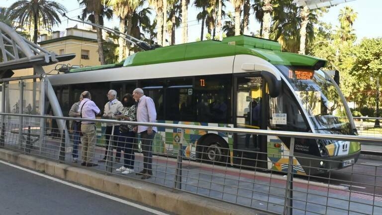 Castelló refuerza la conexión del autobús y el Tram con el Grau cada 15 minutos los días 4 y 5 de julio
