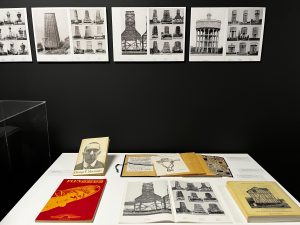 La Valona de la UMH acoge la exposición 'La fotografía y la estrategia del archivo. Publicaciones de artista'