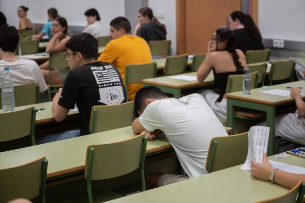 Una pregunta sobre la Dana en las PAU genera quejas entre estudiantes de la zona afectada