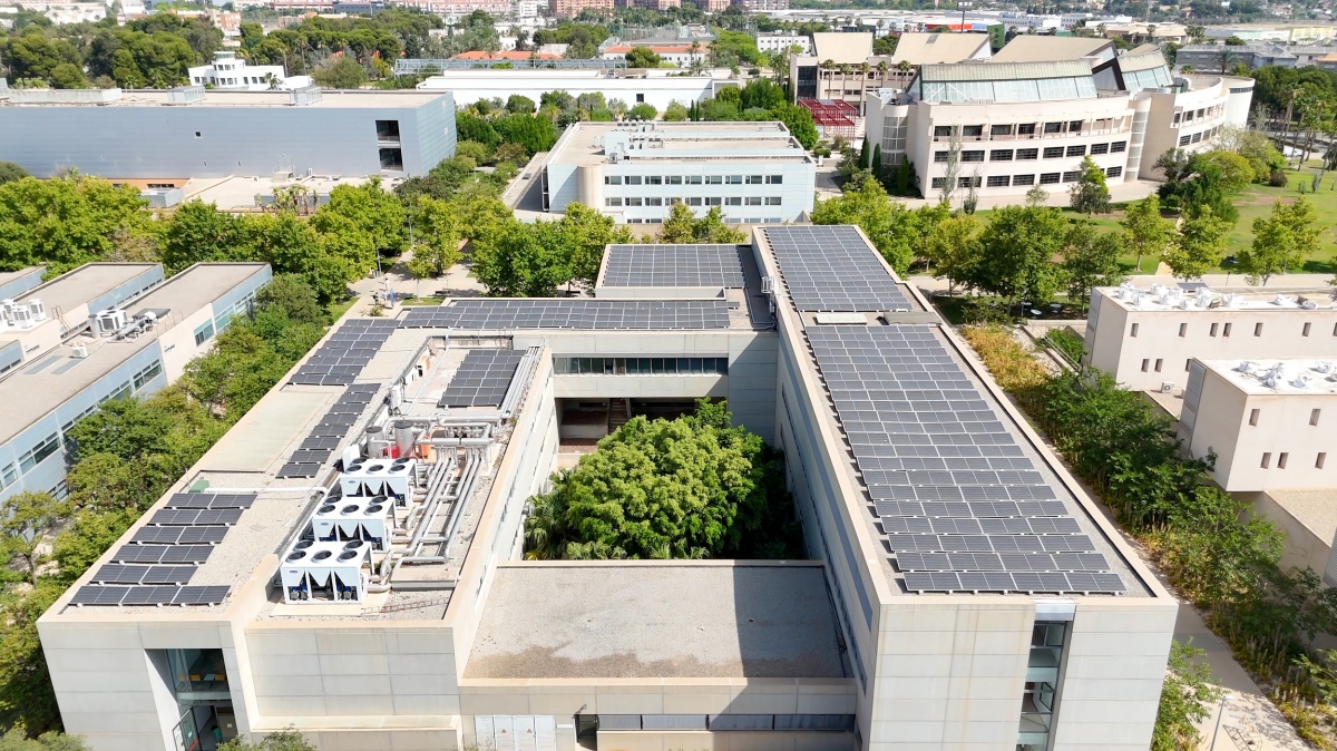 La UA refuerza su eficiencia energética con la puesta en marcha de ocho plantas solares