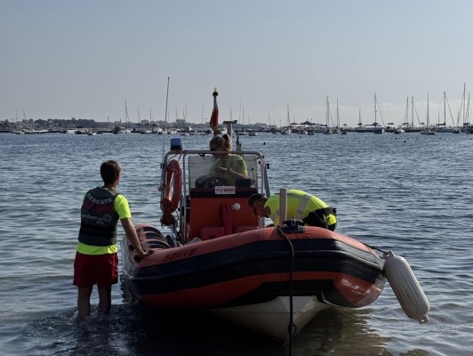 Setenta profesionales velarán por la seguridad en las playas de San Javier hasta el 30 de septiembre