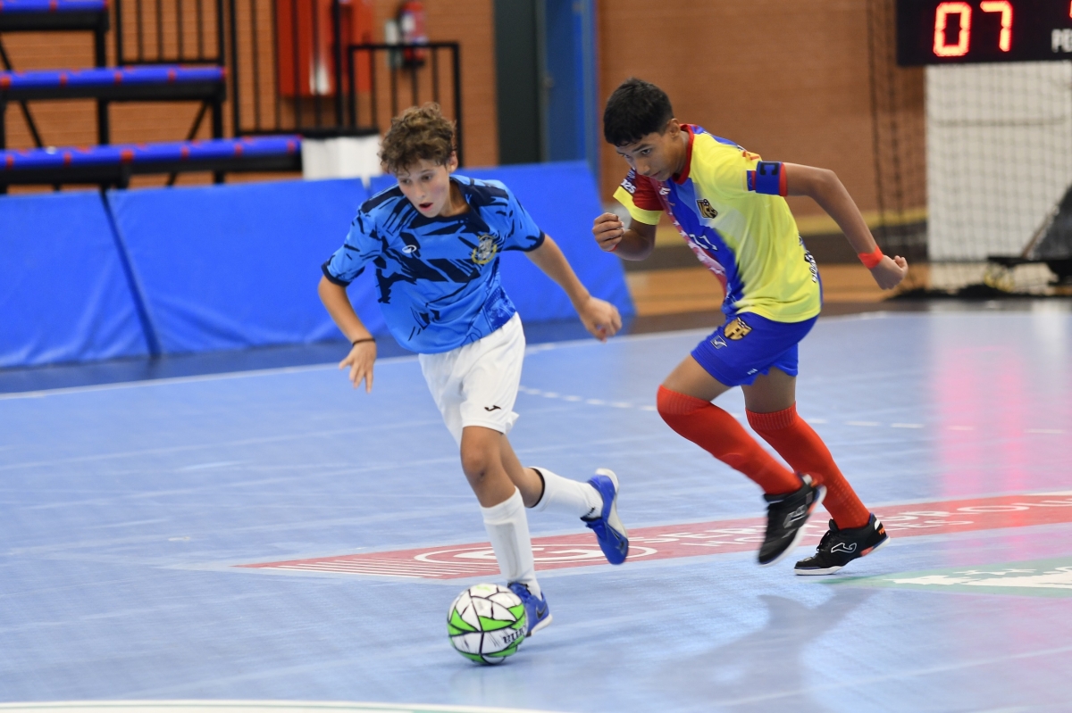 La Costa Blanca Cup Futsal vivió una jornada inicial con 83 partidos