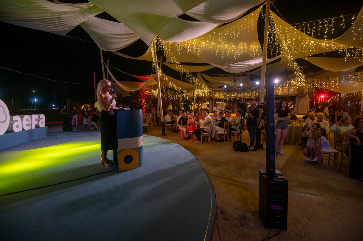 El 30 aniversario de Aefa se celebra con una gala que reúne a 300 invitados de la empresa familiar