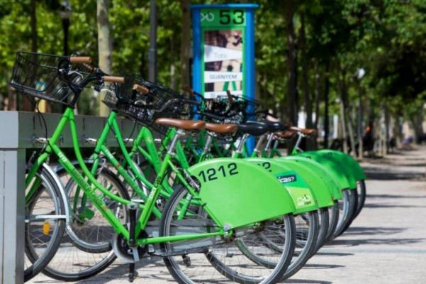 Compromís critica el caos en el Bicicas pel canvi de bicicletes i estacions sense avisar als usuaris

