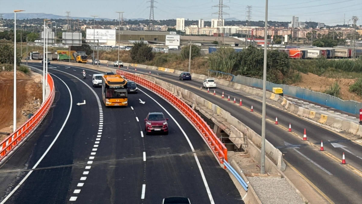 La Generalitat ultima la reapertura de la CV-33 al finalizar la construcción del nuevo puente sobre el barranco del Poyo