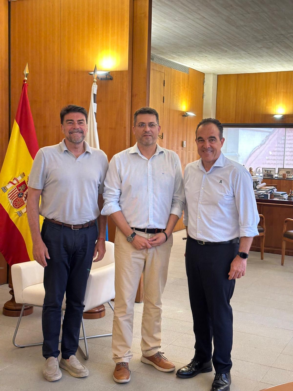El asistente virtual ALI de Alicante 'da el salto' a la provincia de Valencia