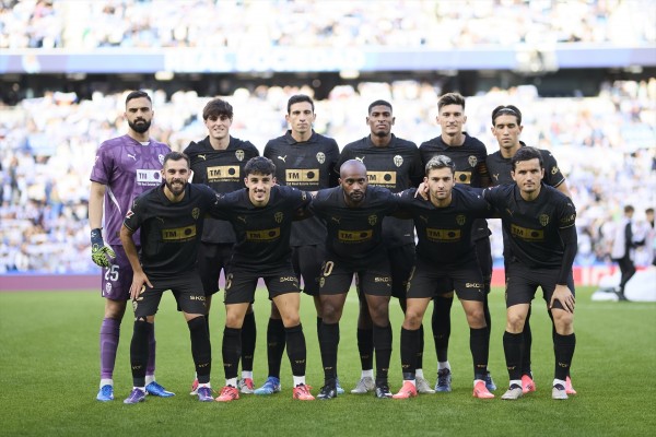 La plantilla del Valencia CF pierde siete millones de cotización