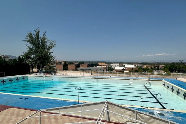 Chiva reabre el próximo lunes su piscina municipal tras verse afectada por la Dana