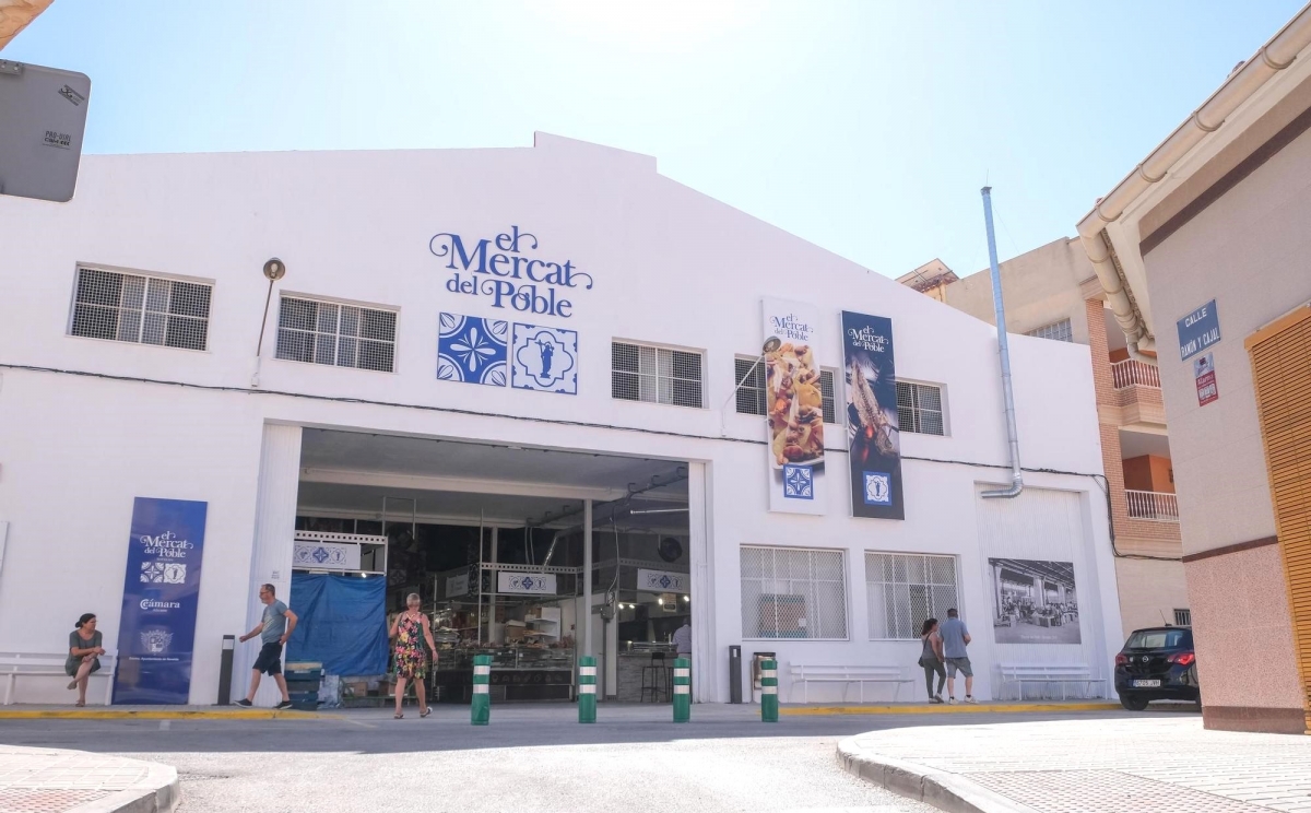 El Mercado Provisional de Novelda, que cesará mañana su actividad. - Foto: AP.