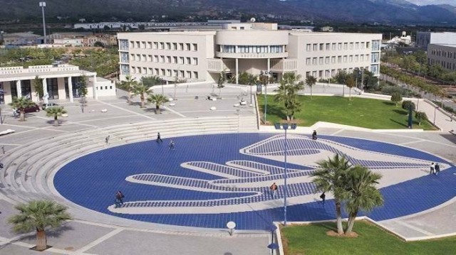 L'UJI convoca els premis a l'Excel·lència Docent, a la Iniciativa Emprenedora i a la Investigació

