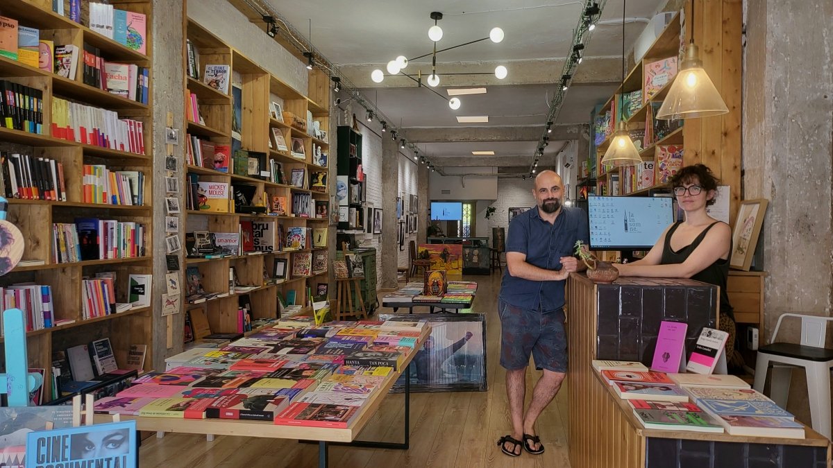 La Insomne: una ‘librería’ plural que va mucho más allá de las letras