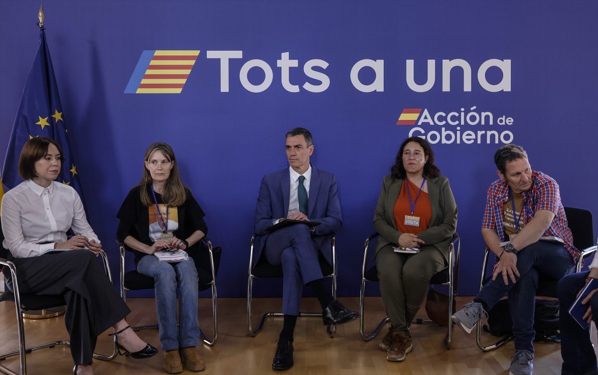 Sánchez en su reunión con las víctimas. - Foto: EP/Rober Solsona Sánchez en su reunión con las víctimas.