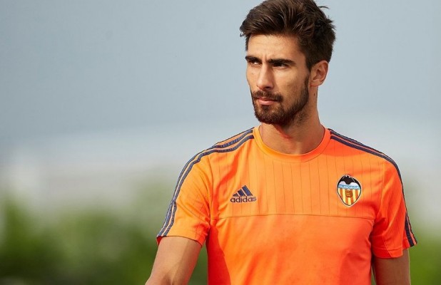 André Gomes: 