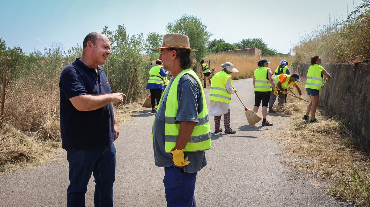 Onda incorpora a 13 personas desempleadas a la brigada agraria para el cuidado de su entorno
