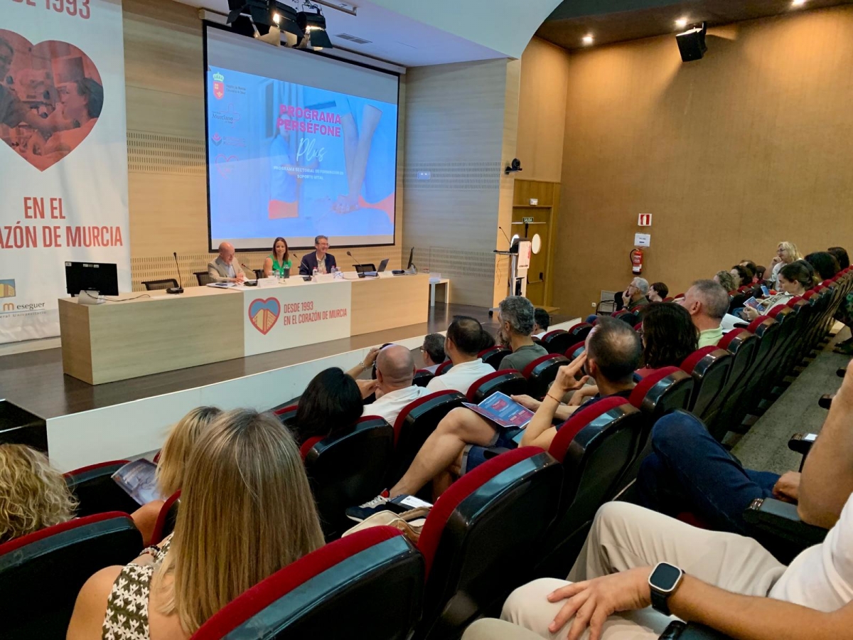 El SMS impulsa la formación entre sus trabajadores con un programa de reanimación cardiopulmonar
