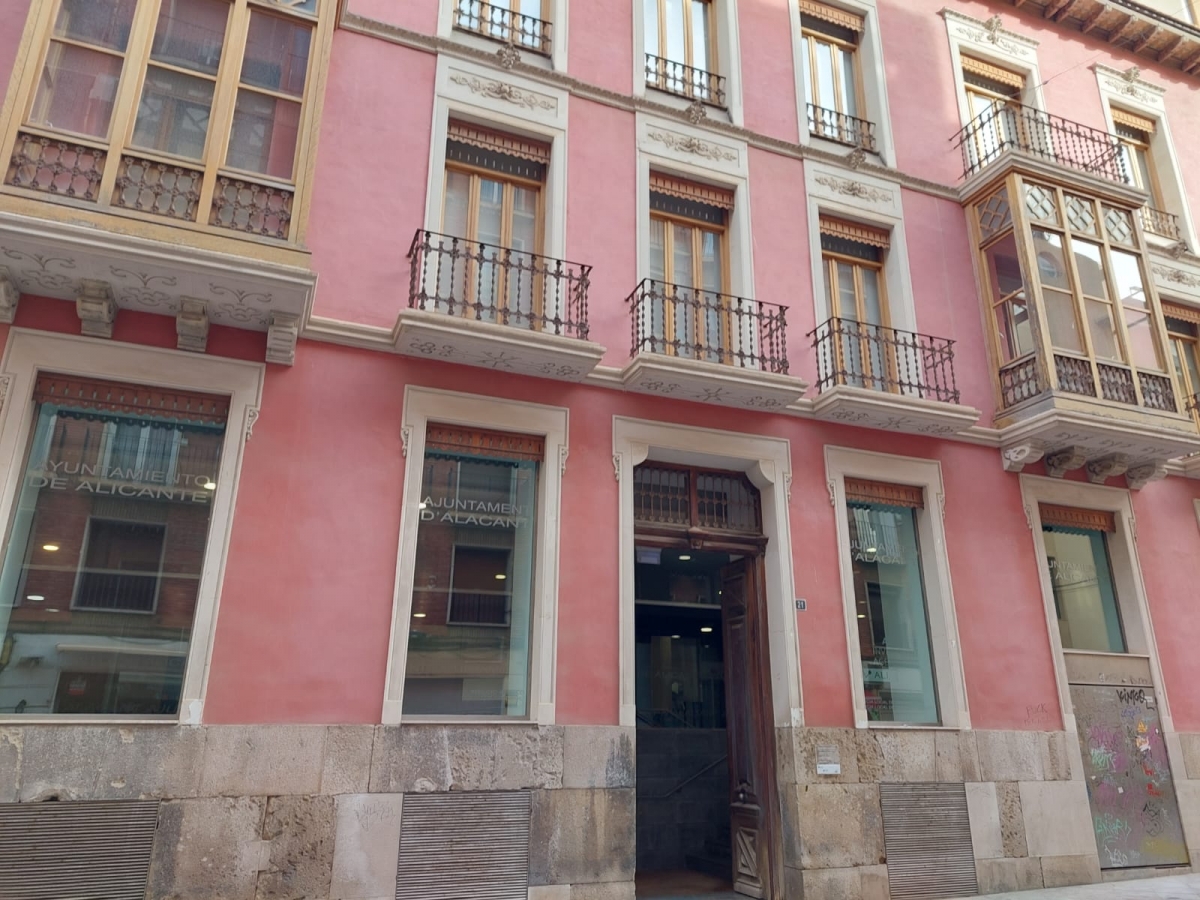 Fachada de Impulsalicante. - Foto: PLAZA