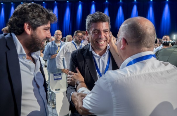 Mazón asegura que el congreso del PP deja su proyecto 