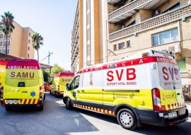 El cuento de nunca acabar: un recurso suspende el nuevo concurso de ambulancias de la Generalitat