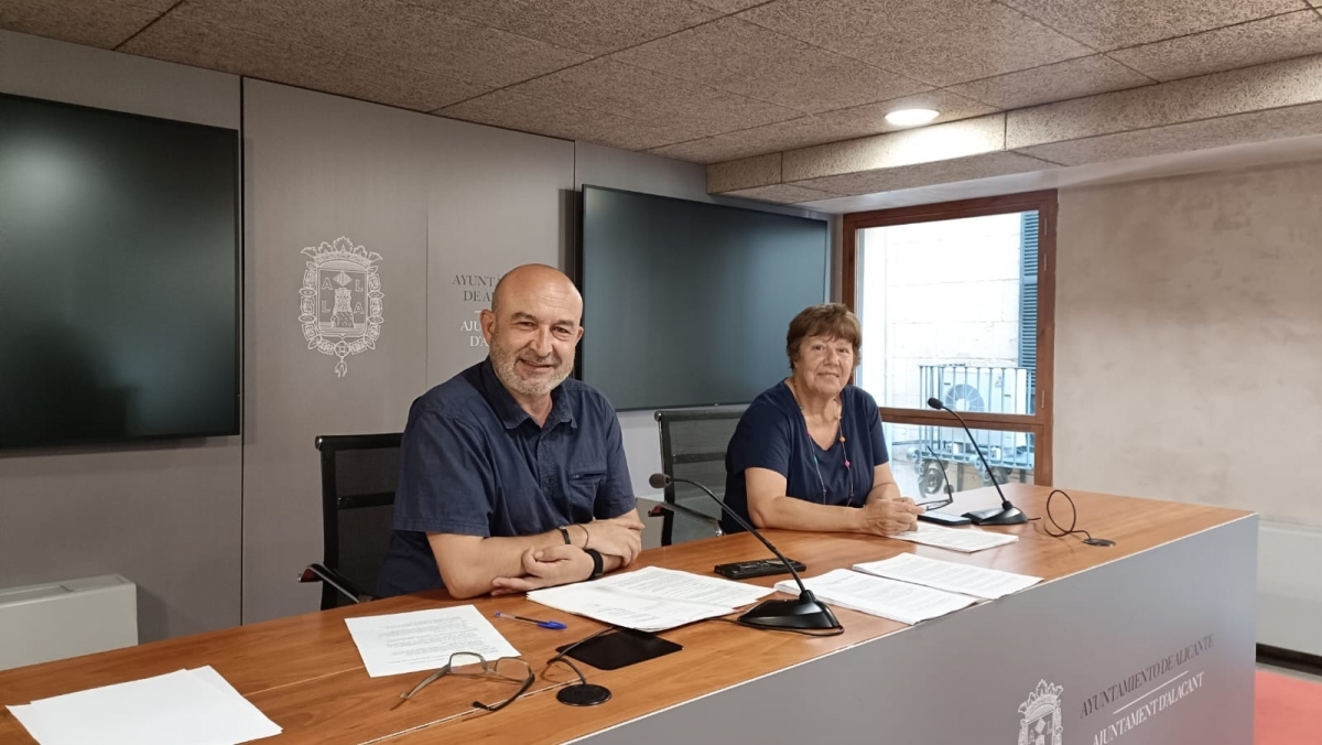 El edil Copé (EU-Podem) pide ante la Justicia declarar nulo el pleno de Alicante de junio