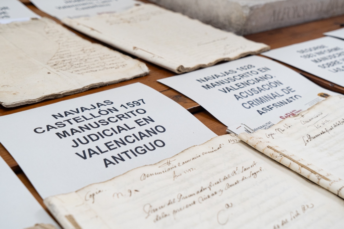 La Policía recupera 30 documentos de los siglos XVI y XVII pertenecientes al Archivo del Conde de Cirat