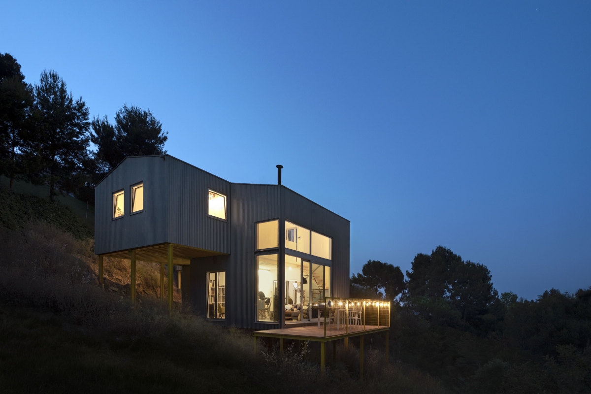 Tres mesos i tres dies per construir una casa
