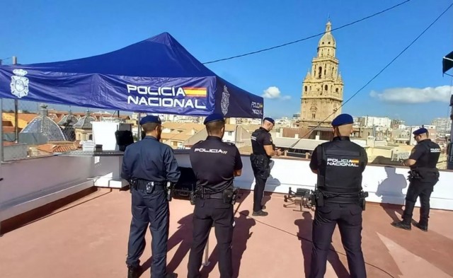 La Policía Nacional despliega a más de 160 agentes en el España-Dinamarca de Murcia
