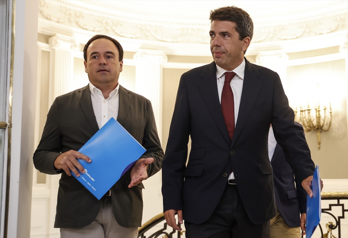 Pérez Llorca afirma que Camps tiene 