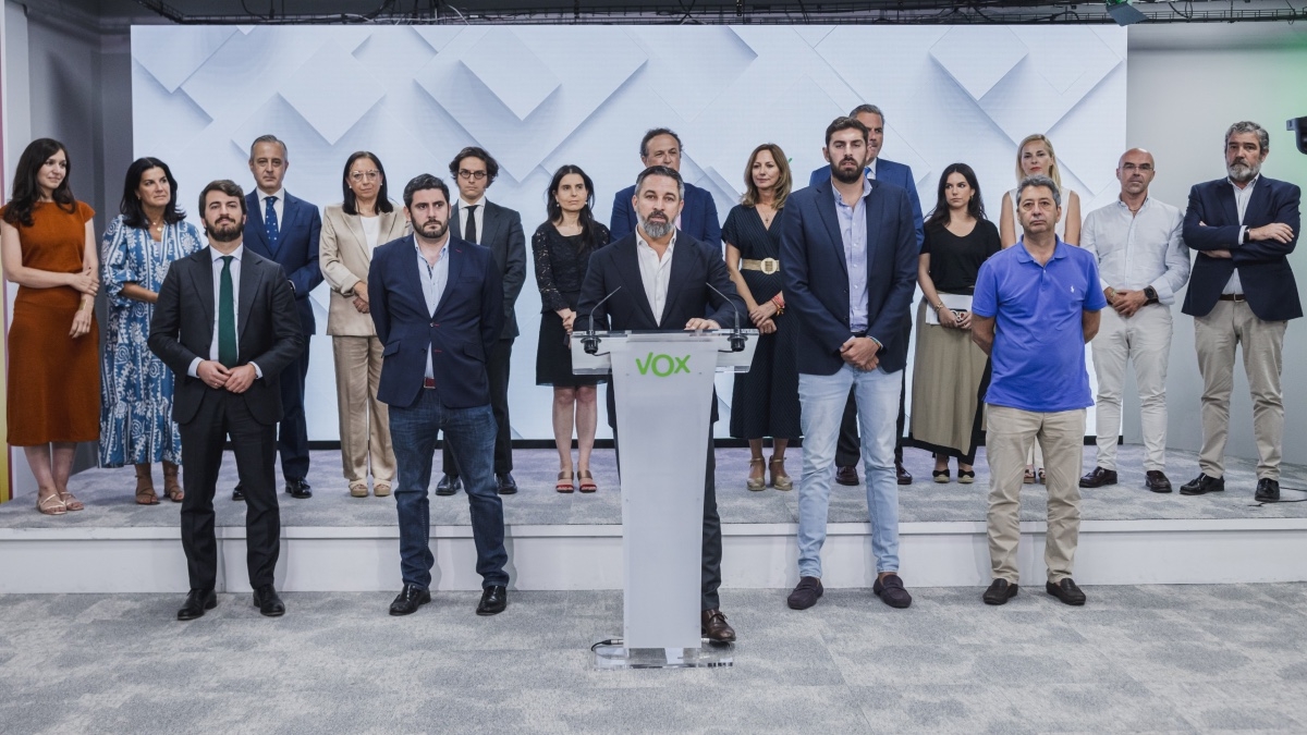 Vox cumple un año de su mejor y casi única decisión en la Comunitat: marcharse del Consell