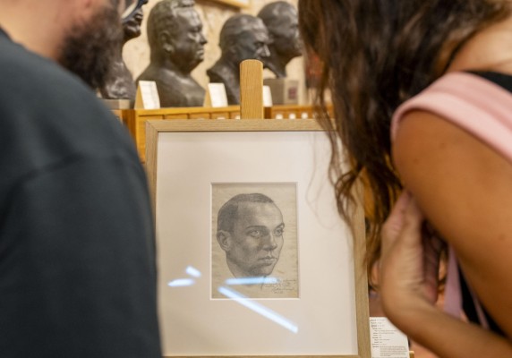 El último retrato de Miguel Hernández se custodia en Jaén